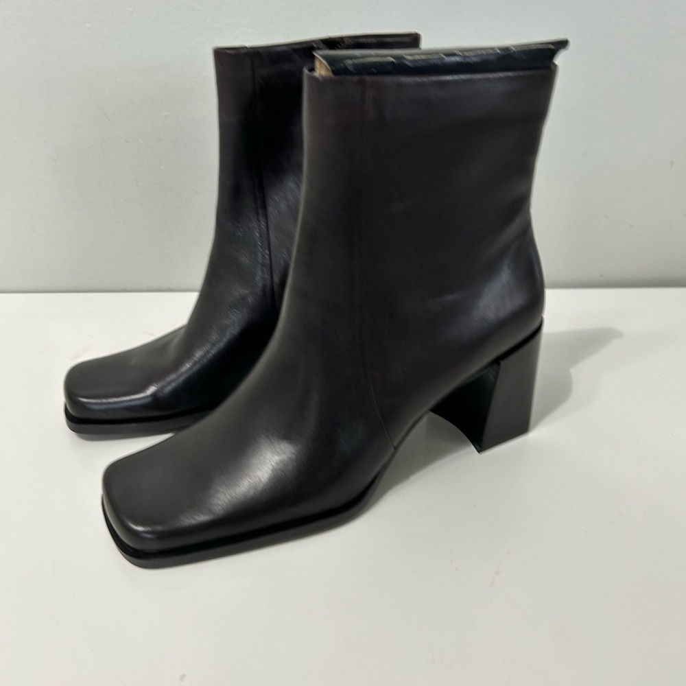 Nine & Company Dark Brown Leather Ankle Boot